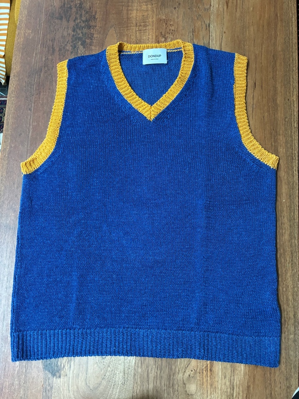 Dondup V-neck sweater vest in blue/mustard, size M